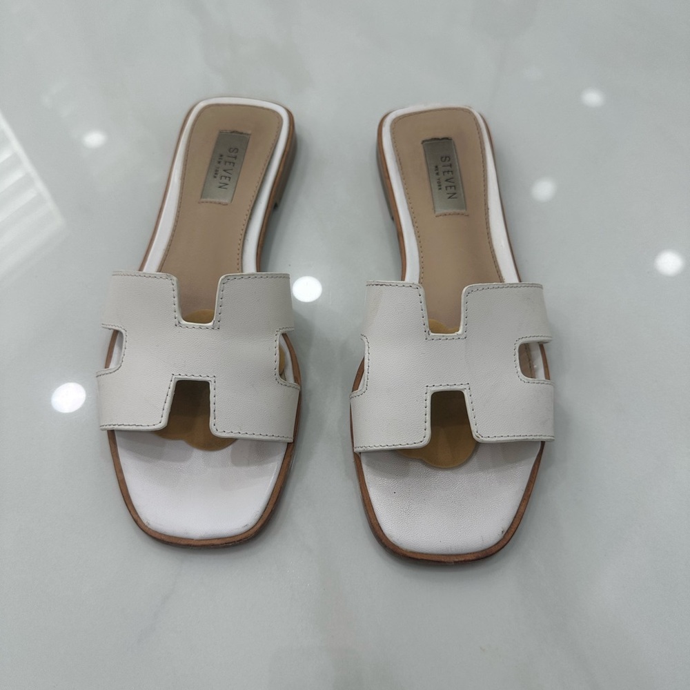 Steve Madden Hadyn Sandal